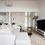 Villa Dynni - Villa Dynni - South Facing - Seafront - Jacuzzi * Helsinki