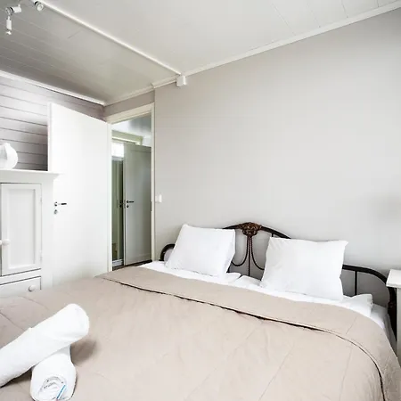 Dyyni - South Facing - Seafront - Jacuzzi Villa Helsinki