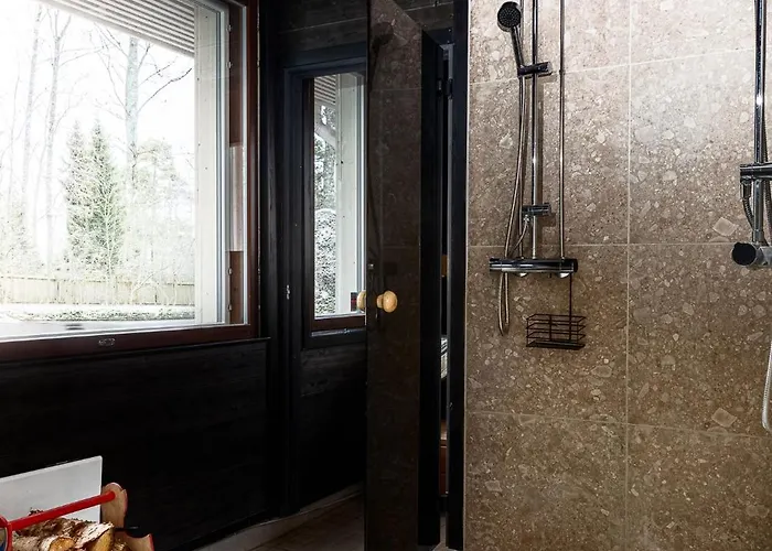 Villa Dyyni - South Facing - Seafront - Jacuzzi