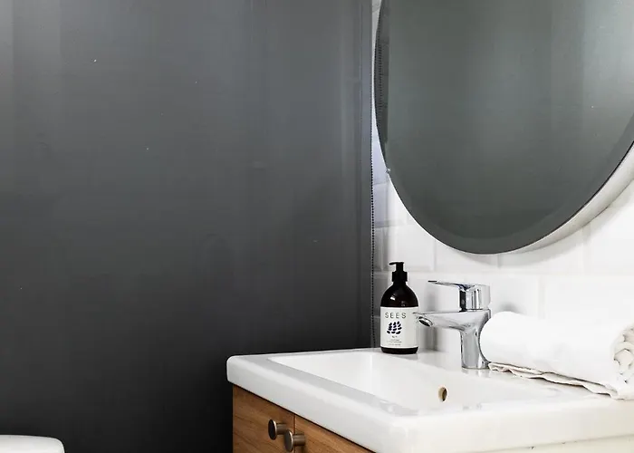 Dyyni - South Facing - Seafront - Jacuzzi 别墅 *