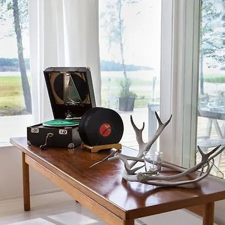 Dyyni - South Facing - Seafront - Jacuzzi Villa Helsingfors