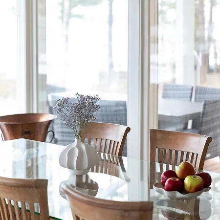 Dyyni - South Facing - Seafront - Jacuzzi *